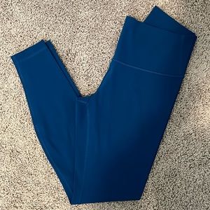 Women’s LuLuLemon Align Leggings Size 8